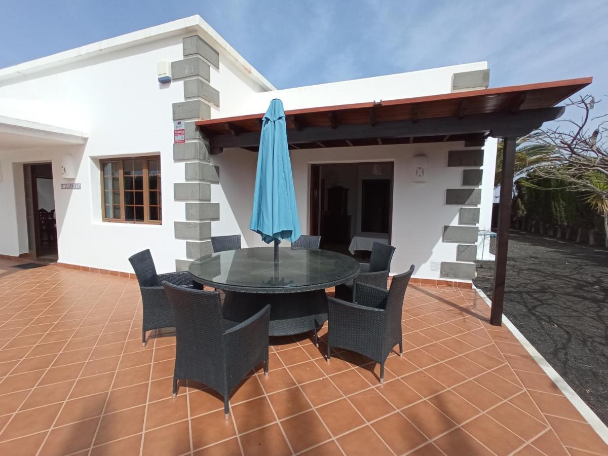 Villa Marta Playa Blanca  Exterior photo