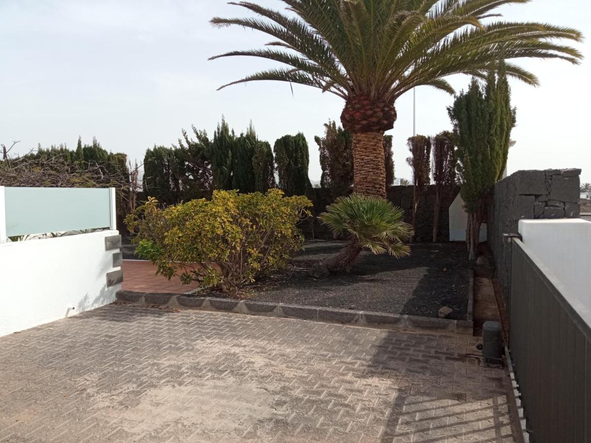 Villa Marta Playa Blanca  Exterior photo